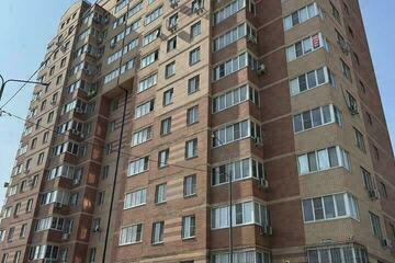 2-к квартира, 55 м², 9/16 эт.